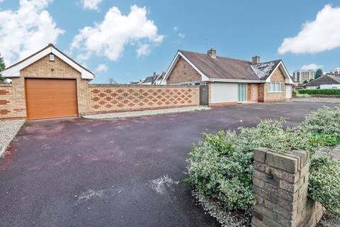 26 Broad Lane, Walsall, WS3 2TG