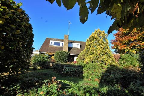 10 Sunnyfield, Hatfield, AL9 5DX