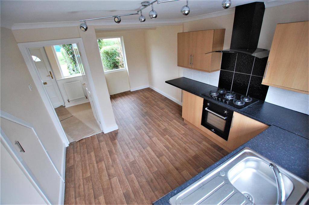 Dual Aspect Kitchen/dining Room