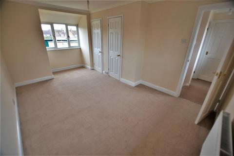 9 Branch Close, Hatfield, AL10 0TW