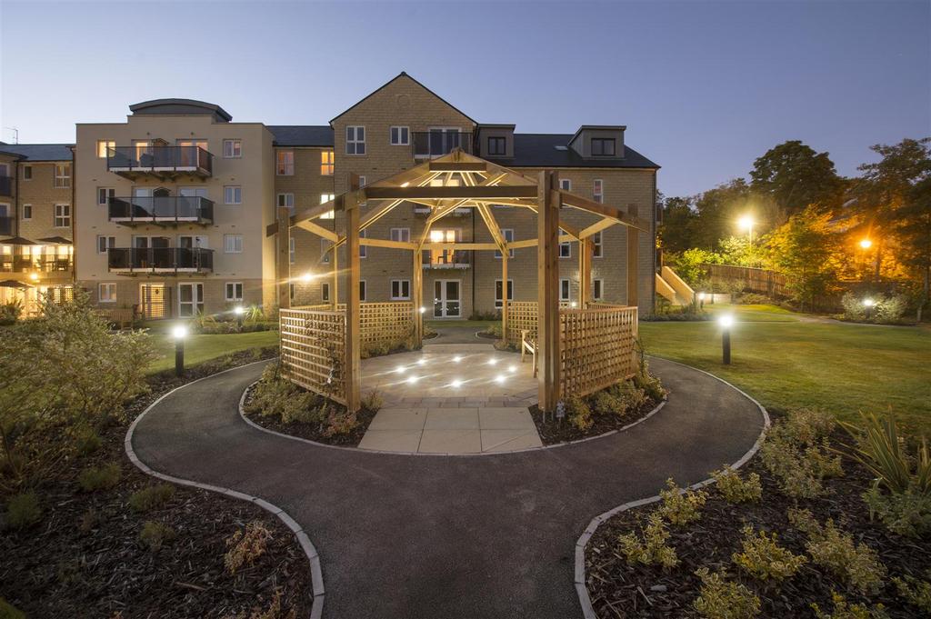 Thackrah Court- Night view.jpg