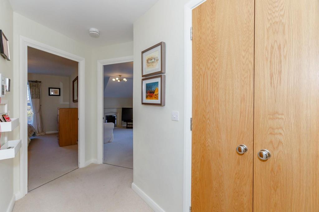 Hallway.jpg