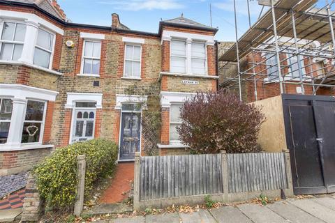 3 bedroom end of terrace house for sale - Latham Road, Twickenham