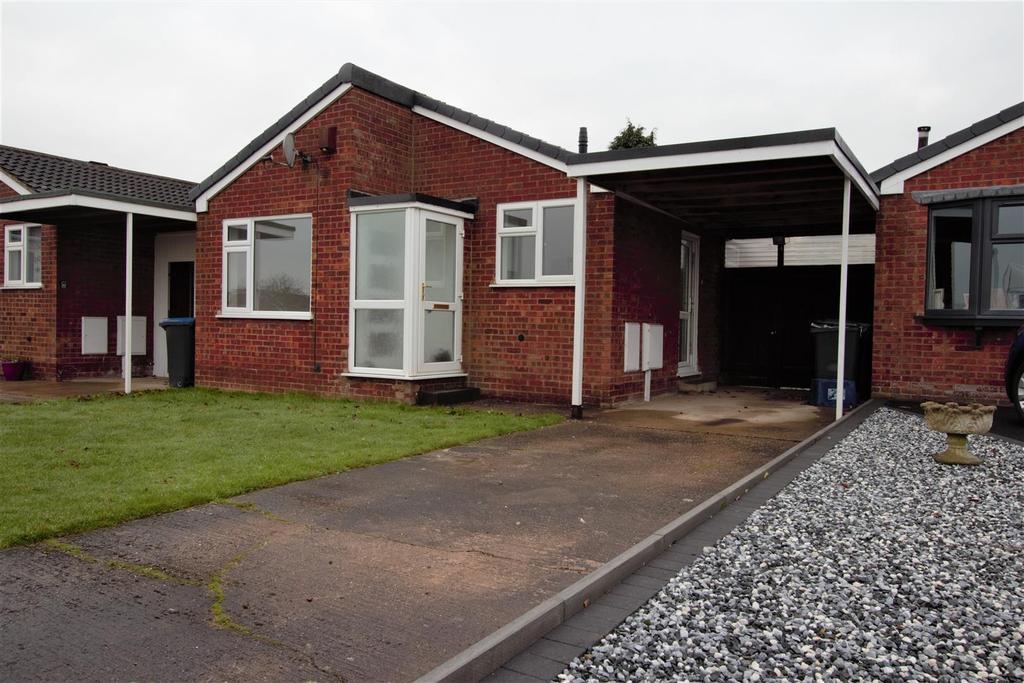 Woodley Road, Ratby, Leicester 2 bed detached bungalow £725 pcm (£167 pw)