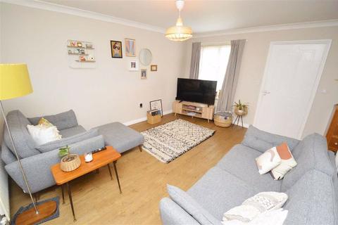 123 Ambleside Drive, Leicester, LE2 9FD