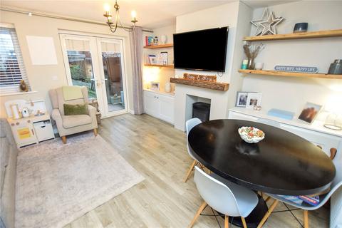 2 bedroom semi-detached house for sale, Warbler Road, Hampshire GU14