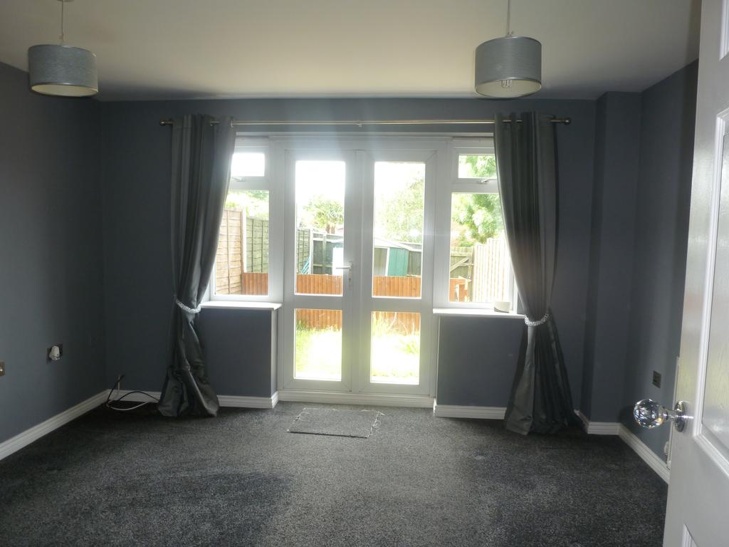 Lower Birches Way, Rugeley, WS15 1GA 2 bed terraced house £159,950
