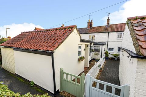 3 bedroom terraced house for sale - The Square, Leasingham, NG34