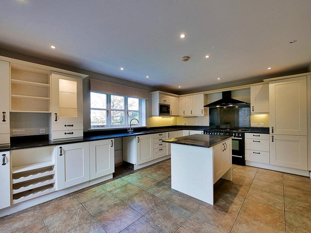 Kitchen diner