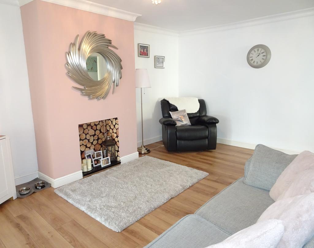 FULMAR ROAD, NOTTAGE, PORTHCAWL, CF36... 4 bed semidetached bungalow