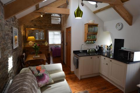 1 bedroom cottage for sale, Bethel Row, Carmarthen, Carmarthenshire, SA33