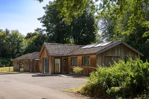 2 bedroom bungalow for sale, A hidden gem within Bradford on Avon, Wiltshire, BA15