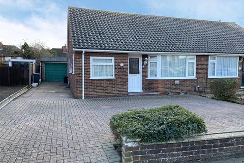 20 Croshaw Close, Lancing, BN15 9LE