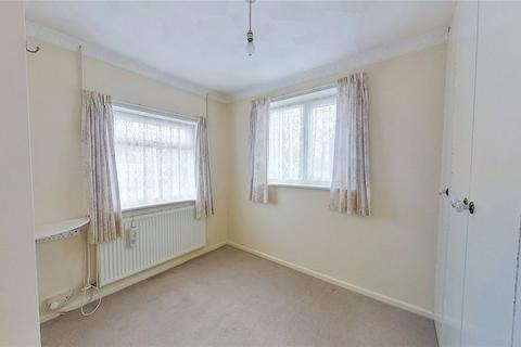 20 Croshaw Close, Lancing, BN15 9LE