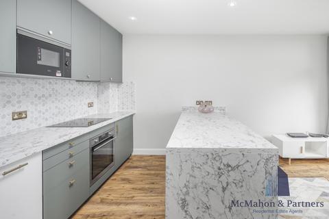 2 bedroom apartment for sale, Metro Central Heights, 119 Newington Causeway, London, SE1