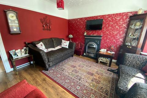 19 Croft Down Road, Solihull, B92 9BD