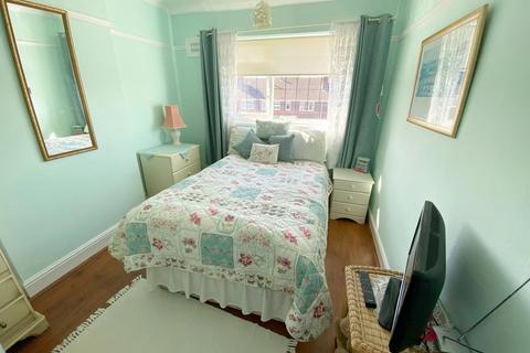 19 Croft Down Road, Solihull, B92 9BD