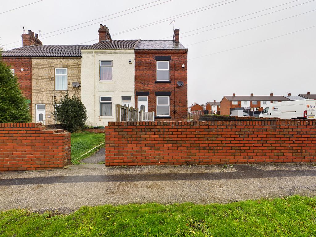 Oldgate Lane, Thrybergh 3 bed end of terrace house £90,000