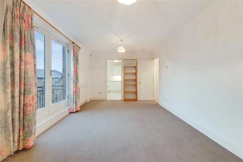 36c Marryat Square, London, SW6 6UA