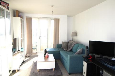 1 bedroom flat to rent, St James Place, De Grey Road