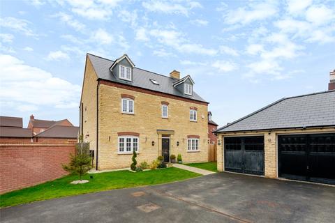 5 bedroom detached house for sale - Poppyfield Road, Wootton, Northamptonshire, NN4