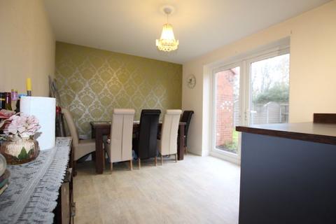 5 Bevers Way, Holton Le Clay, Grimsby, DN36 5FH