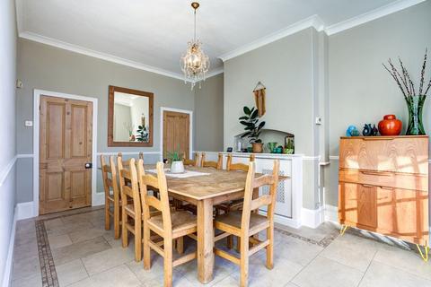 100 Biddulph Road, Congleton, CW12 3LY