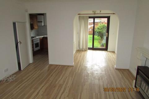 3 bedroom townhouse to rent, Cotaline Close Marland.