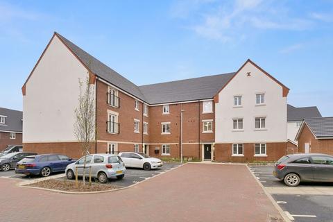 2 bedroom apartment to rent, *360 VIRTUAL TOUR AVAILABLE*Cornwell Avenue, Crawley