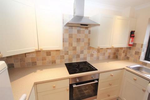 2 bedroom apartment to rent, Princes Risborough