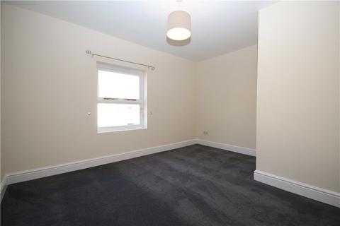 2 bedroom terraced house to rent, Drummond Road, Guildford, GU1