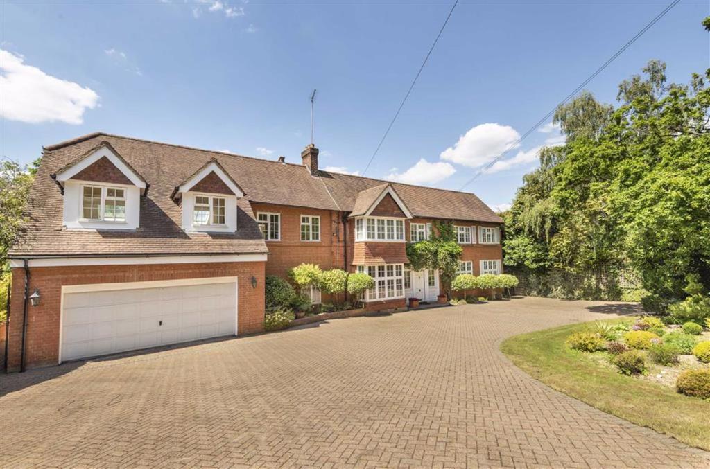 Lane, Elstree, Hertfordshire 7 bed detached house £4,000,000