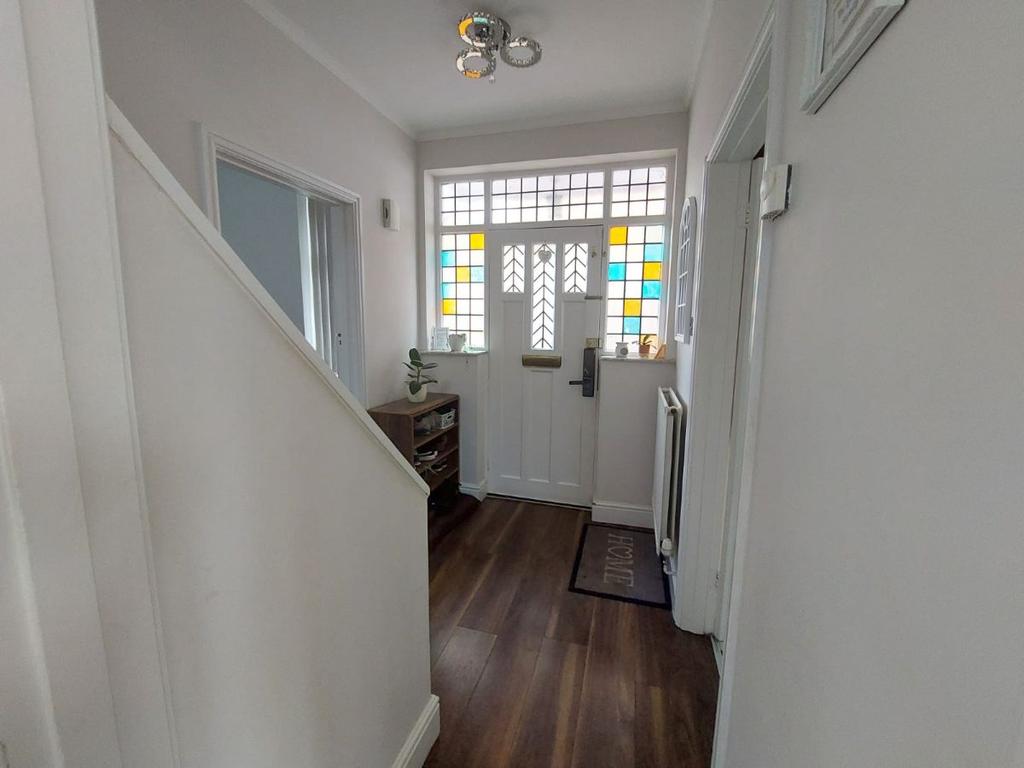 Thurnview Road, Evington, Leicester 3 bed detached house £434,950
