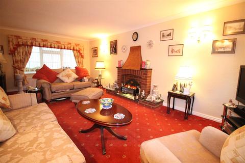 24 Greencroft Close, Darlington, DL3 8HW