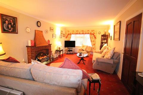 24 Greencroft Close, Darlington, DL3 8HW