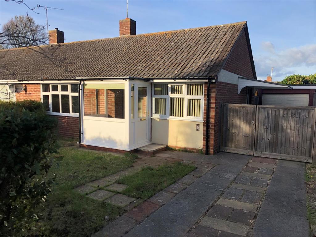 Manor Orchard, Taunton 2 bed bungalow £275,000