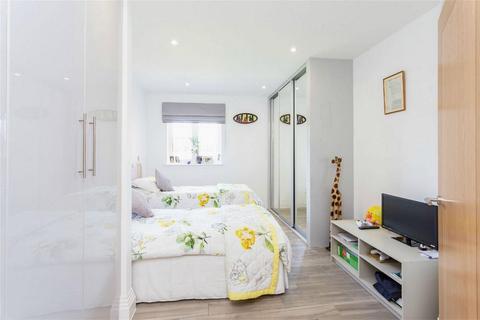 Flat 1, Elder Court Magpie Hall Road, Bushey Heath, Bushey, WD23 1GP