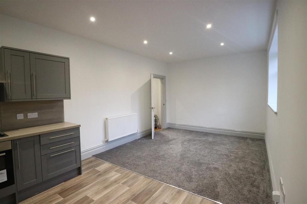 2 Milbank Road, Darlington 1 bed apartment £575 pcm (£133 pw)