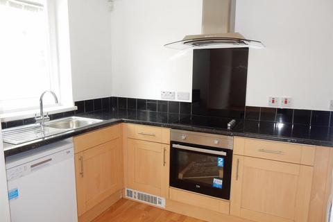 2 bedroom flat to rent, Oakhill Road, Sutton