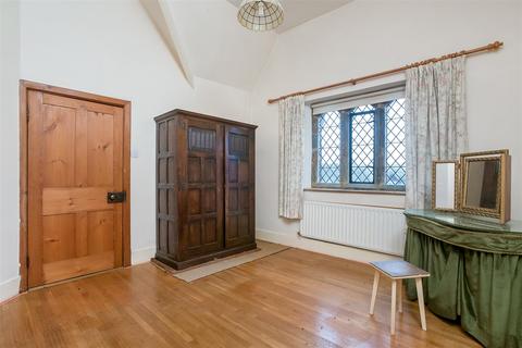 2 bedroom end of terrace house for sale - Combrook, Warwickshire