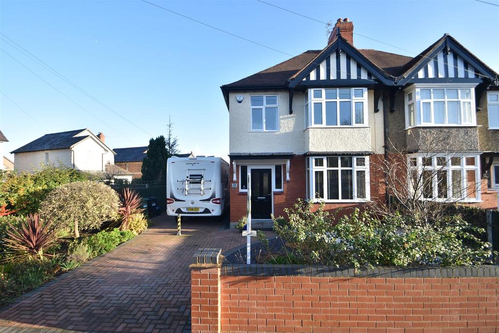 34 Porthill Drive, Shrewsbury SY3 8RS 3 bed semidetached house £450,000