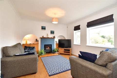 4 bedroom semi-detached house for sale - Orchard Close, Southwick, Brighton, East Sussex