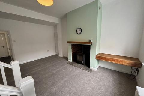 3 bedroom terraced house to rent, Bolton Road, Hawkshaw, Bury, BL8 4JR