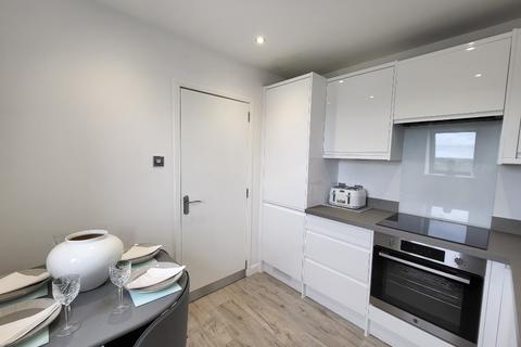 2 bedroom flat to rent - Auchmill Road, Bucksburn, Aberdeen, AB21