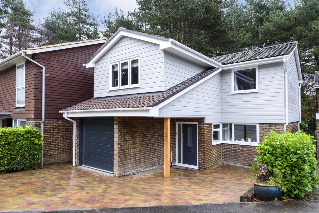 Wooden Hill, Bracknell, RG12 4 bed detached house £600,000