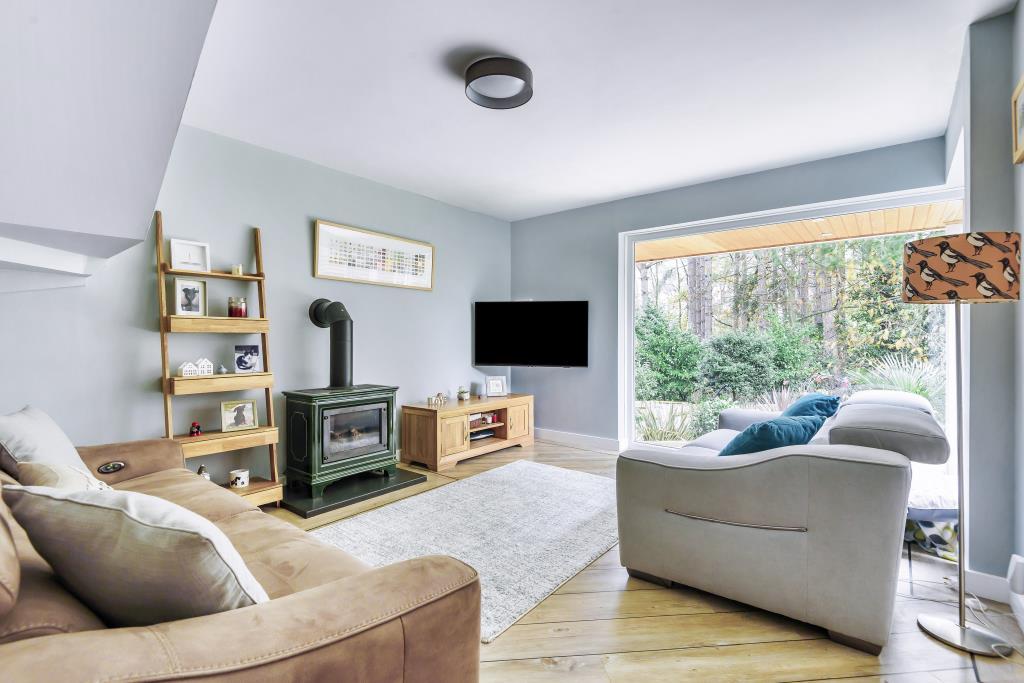 Wooden Hill, Bracknell, RG12 4 bed detached house £600,000