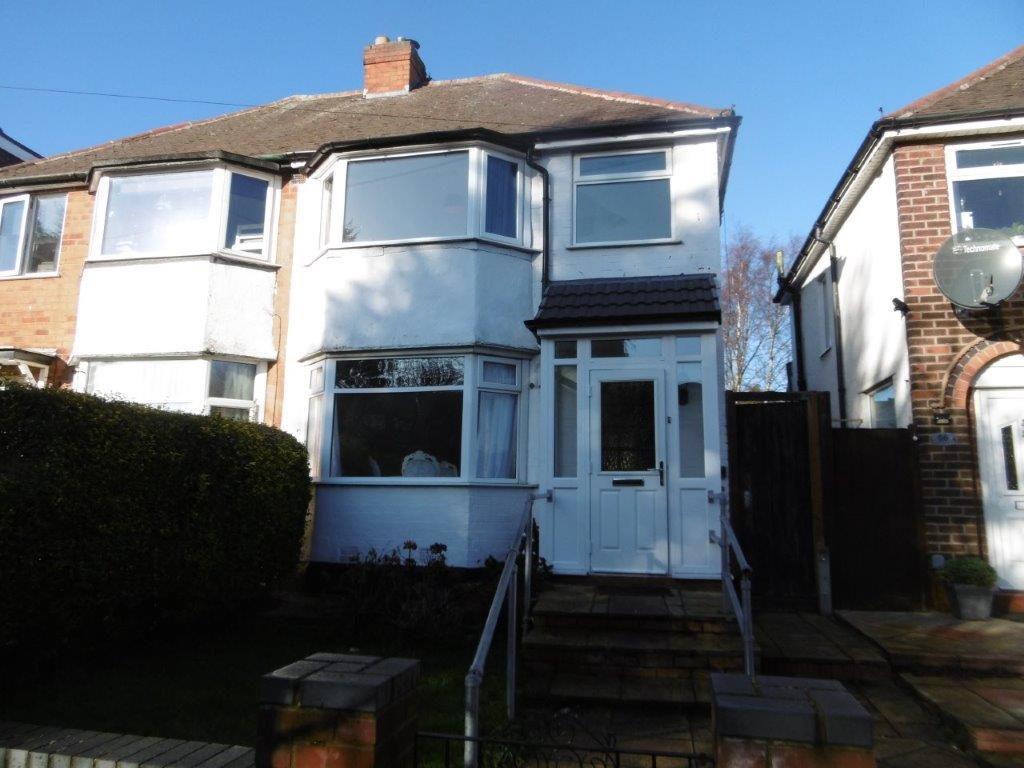 Edgemond Avenue, Pype Hayes... 3 bed semidetached house £895 pcm (£