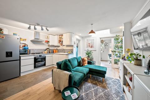 30a Lower Boston Road, London, W7 2NR