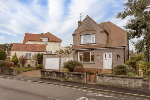 10a Buckstone Gardens, Edinburgh, EH10 6QD