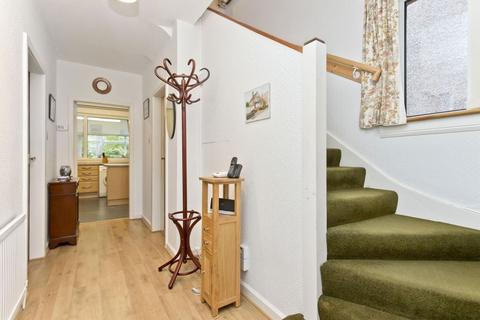 10a Buckstone Gardens, Edinburgh, EH10 6QD